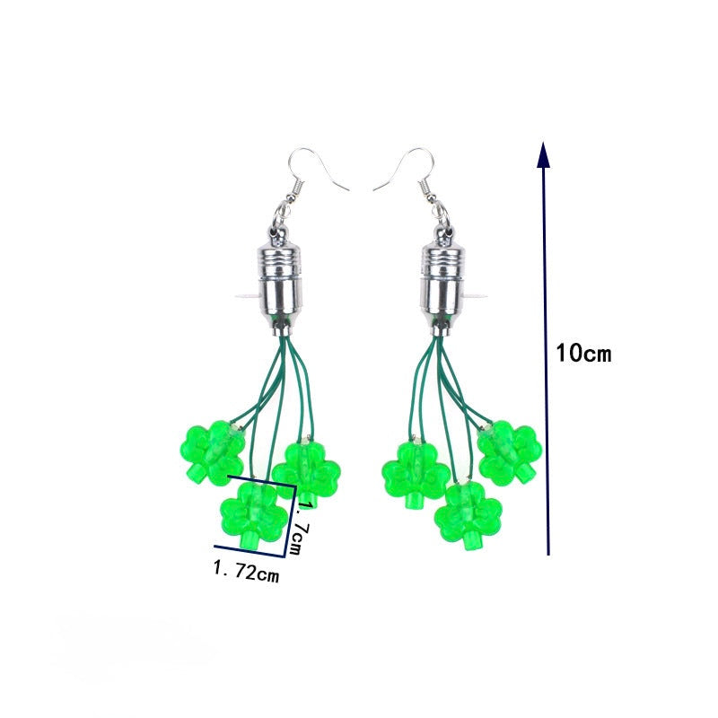 Orecchini LED con trifoglio di San Patrizio Orecchini con trifoglio portafortuna Gioielli di St Patty Orecchini con trifoglio a foglia verde
