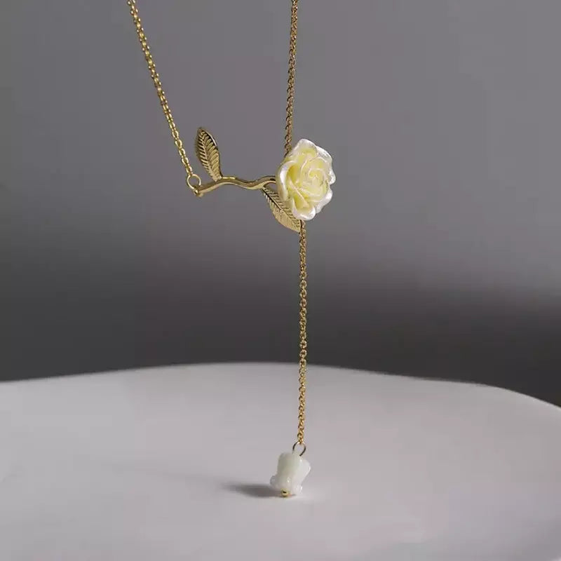 Elegante collana con nappa di fiori di tulipano, girocollo alla moda, girocollo minimalista, collana da damigella d'onore, regalo per lei